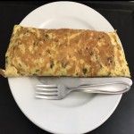 Omelete: Frango, catupiry, palmito e tomate